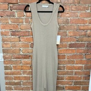 JustFab Ribbed Scoop-Neck Maxi Dress in Light Taupe